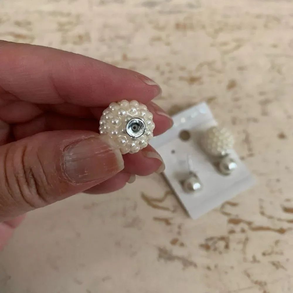 Double sided pearl earrings - Picture 6 of 6